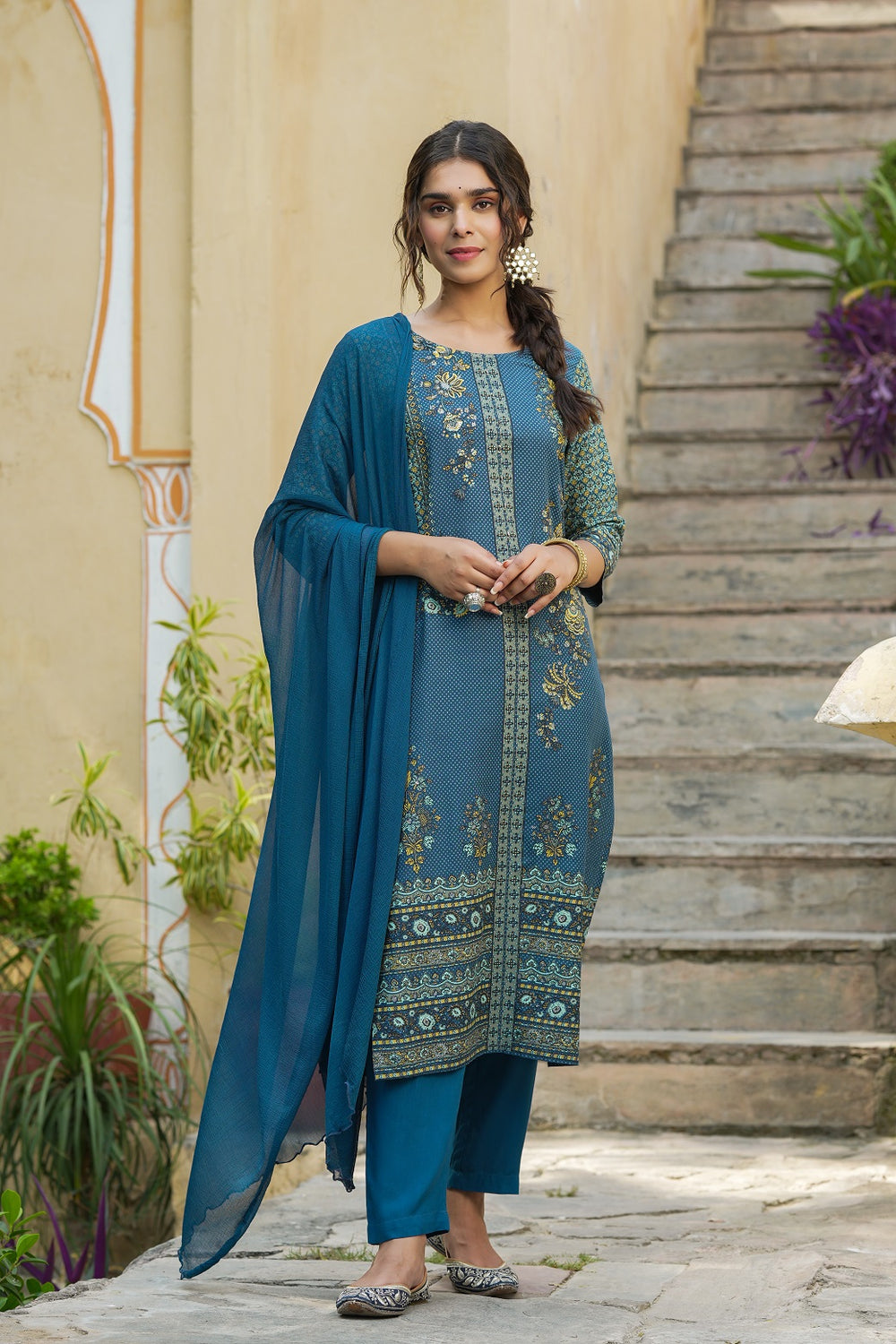 Juniper Indigo Rayon Festive Printed Straight Skd For Women | Grocsy