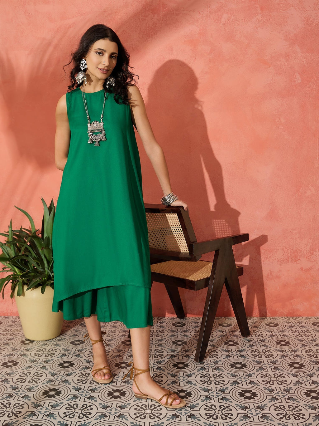 InWeave Forest Green Short Kurta Palazzo Set | Grocsy