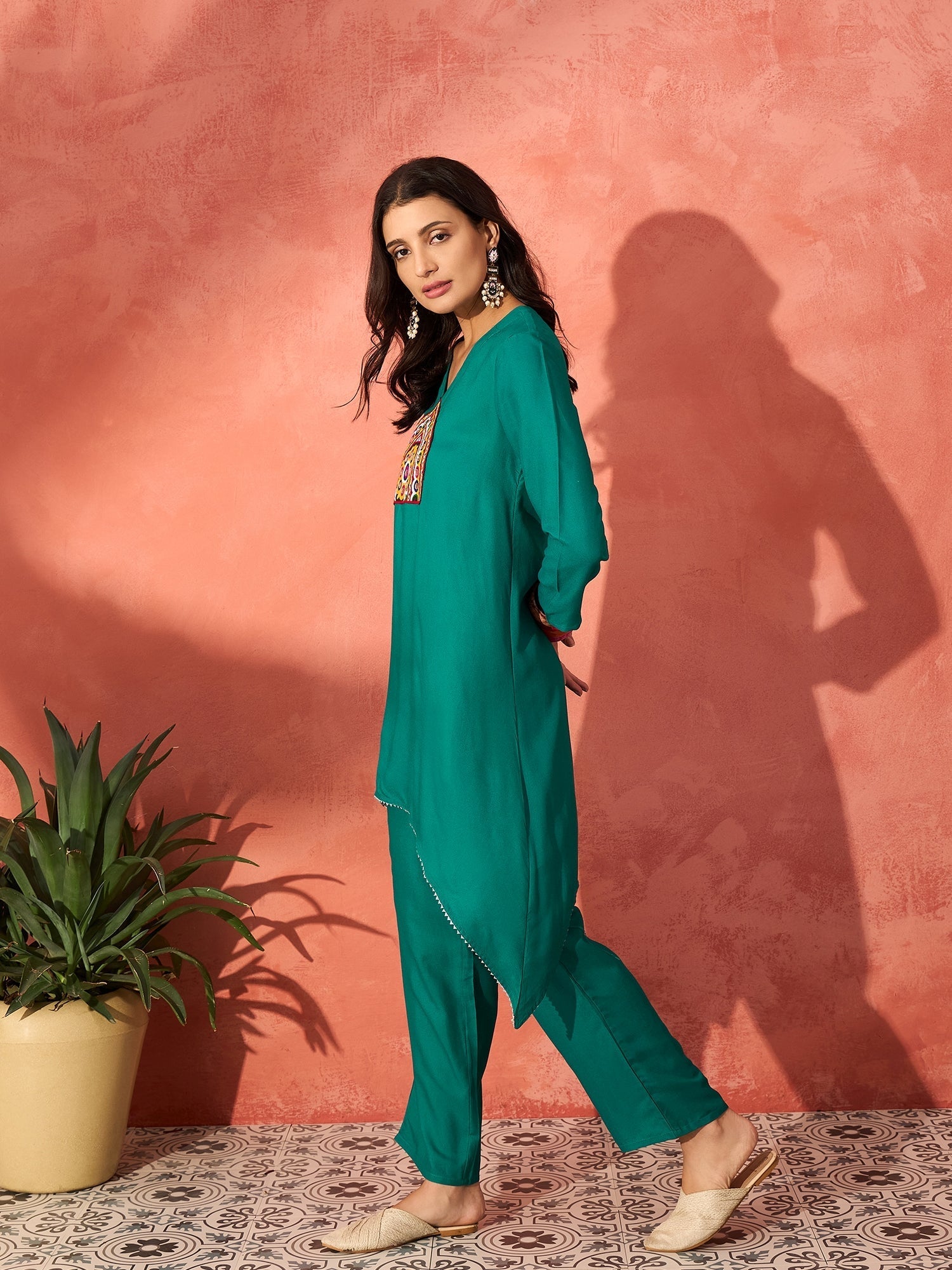 InWeave Teal Triangle Patch Kurta Set | Grocsy