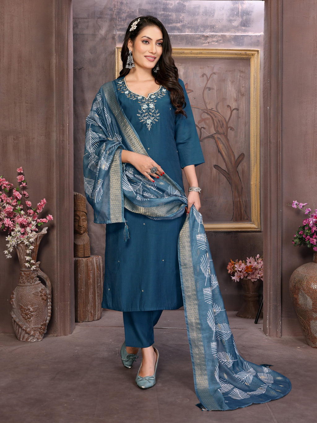 Vedant Vastram Kurta Pant set with Dupatta having Beautiful Hand work (Khatli Work) - Dark Peacock | Grocsy