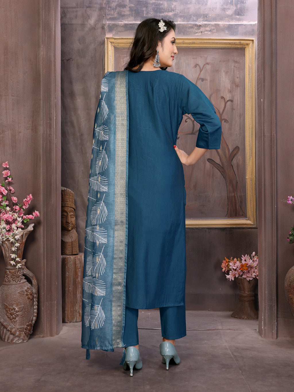 Vedant Vastram Kurta Pant set with Dupatta having Beautiful Hand work (Khatli Work) - Dark Peacock | Grocsy