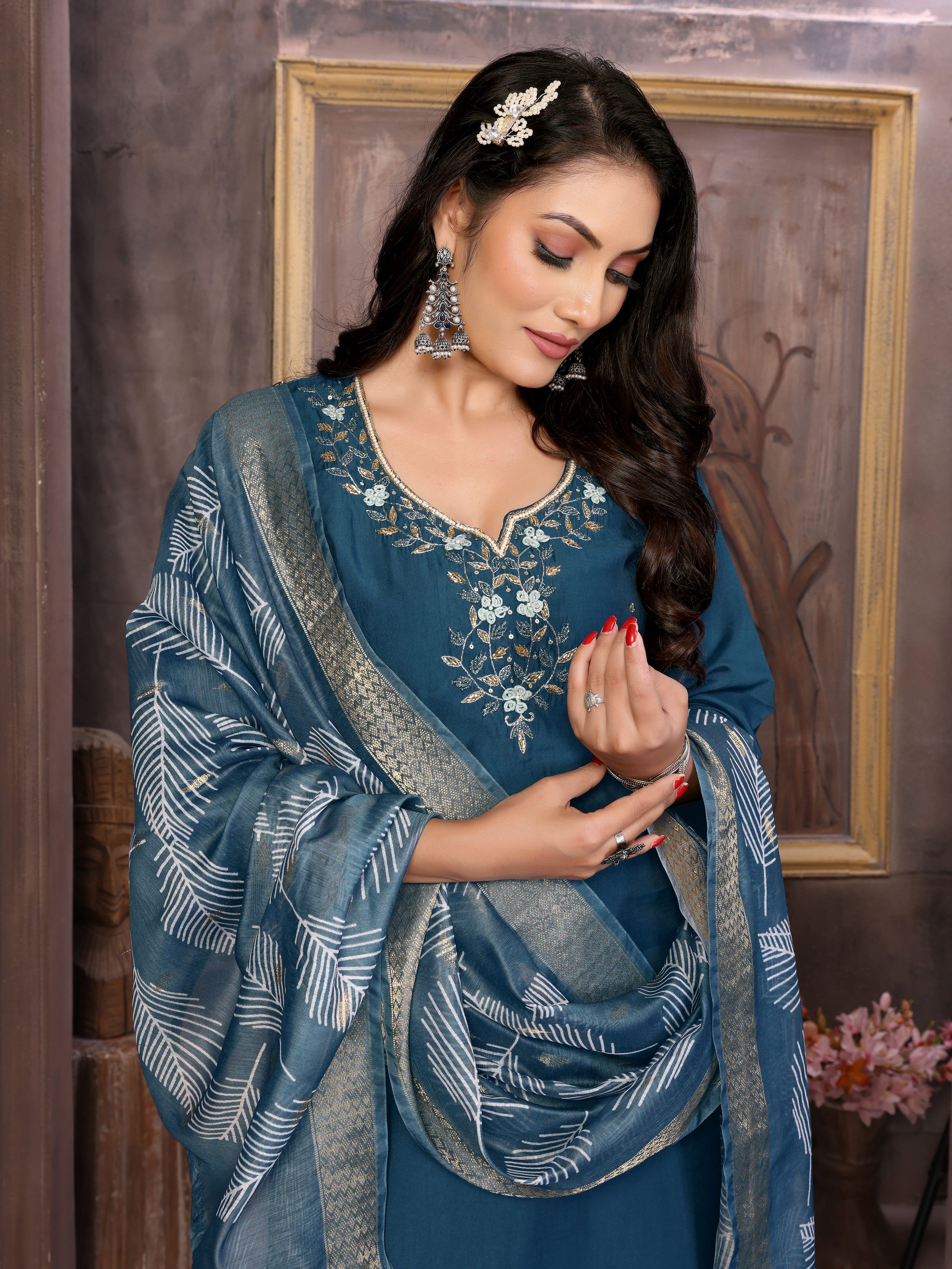Vedant Vastram Kurta Pant set with Dupatta having Beautiful Hand work (Khatli Work) - Dark Peacock | Grocsy