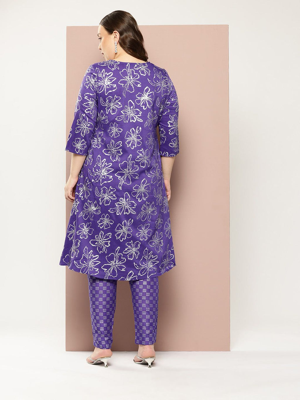 Sztori Plus Size Floral Printed Yoke Design Kurta with Trousers | Grocsy