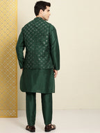 House of Pataudi Men Sequinned Rozana Kurta with Pyjamas | Grocsy