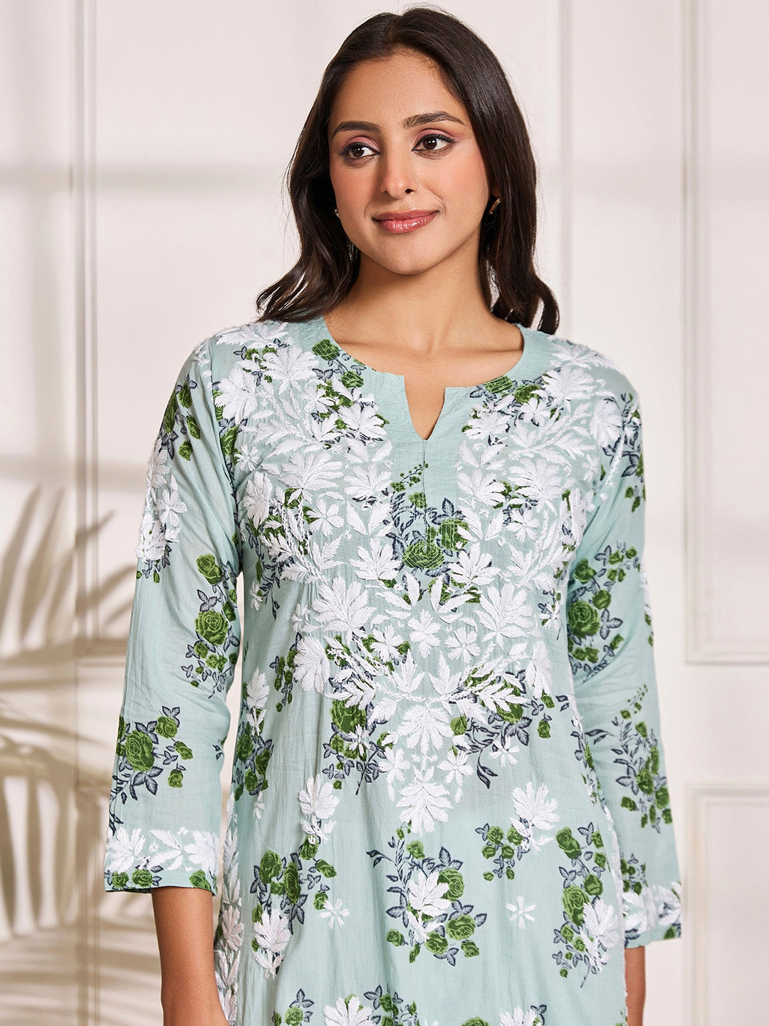 HOUSE OF KARI Floral Embroidered Chikankari Pure Cotton Kurta | Grocsy