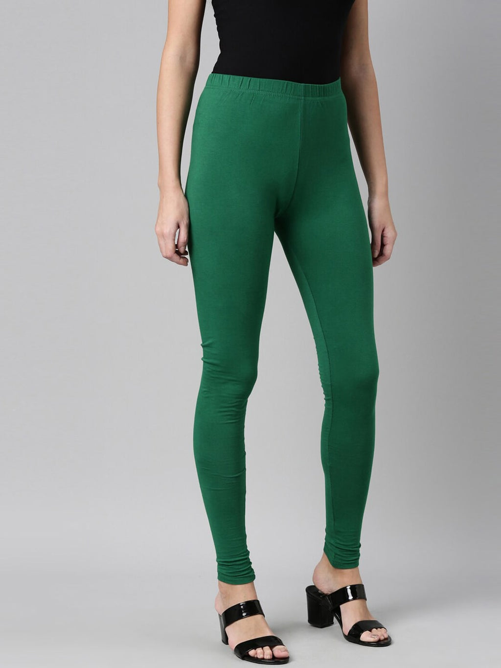 Souchii Green Solid Slim-Fit Leggings | Grocsy