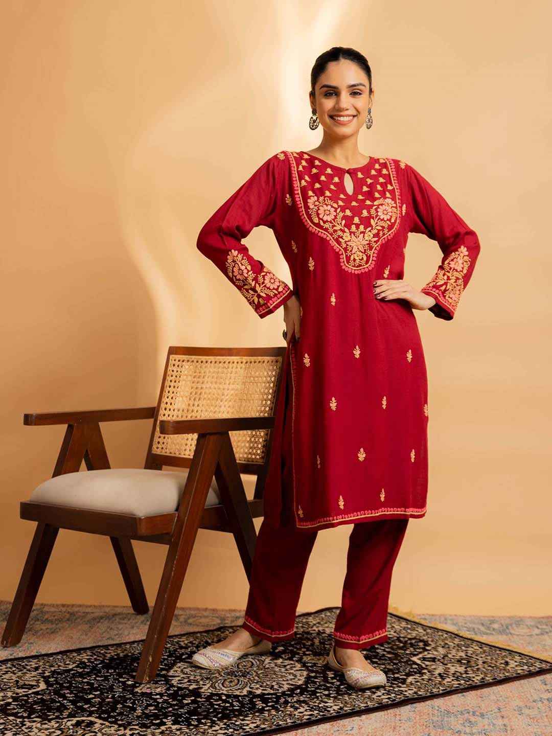 HOUSE OF KARI Floral Embroidered Chikankari Kurta With Palazzos | Grocsy
