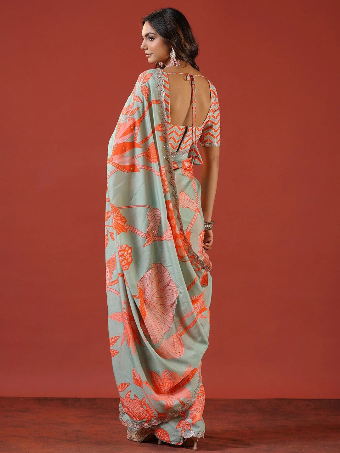 Sangria Sea Green Floral Printed Zari Saree | Grocsy