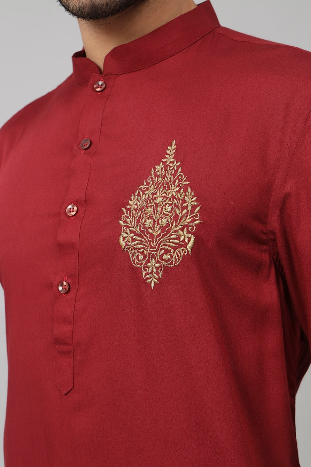 Cotton Kurta With Motif Embroidery by Hilo Design | Grocsy