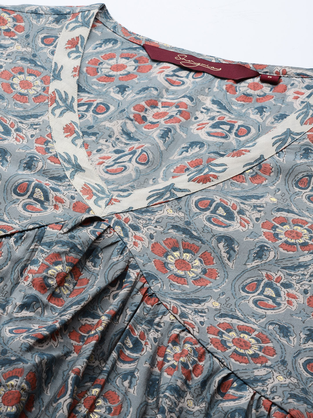 Sangria Women Grey Floral Printed Empire Kurta with Trousers | Grocsy