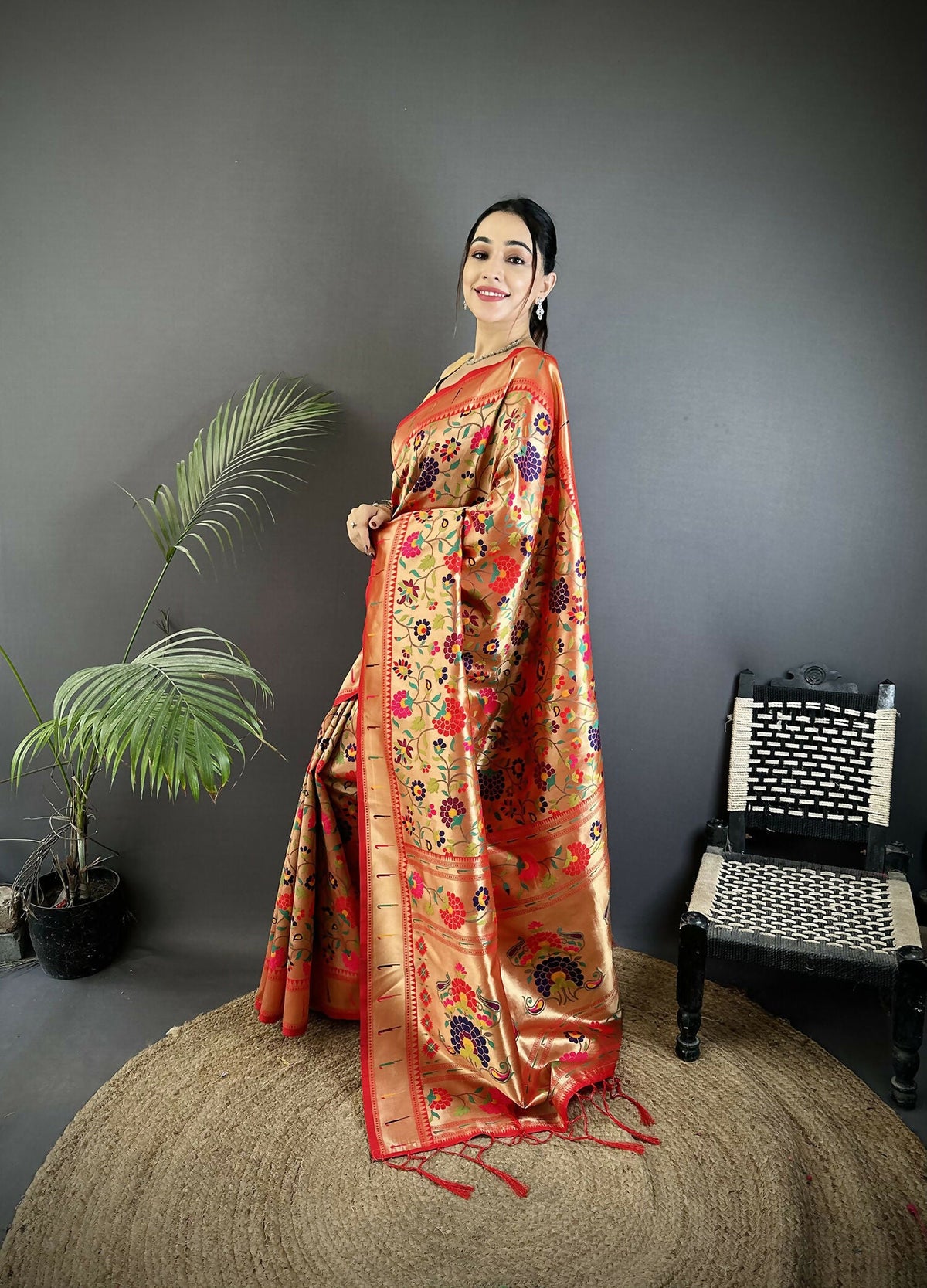 Joban Fashion Crimson Red Intricate Floral & Leaf Soft Silk Paithani Saree | Grocsy