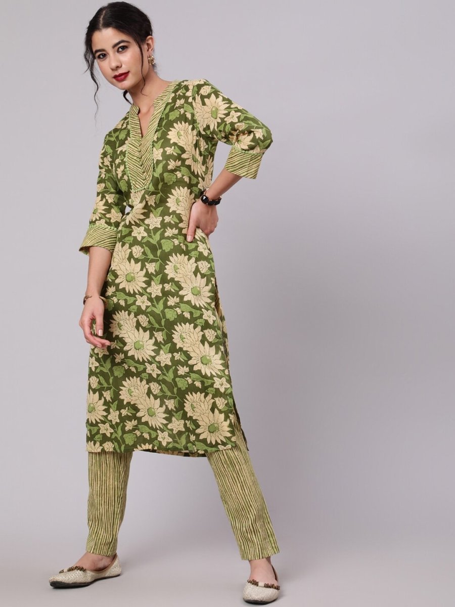 Aks Floral Printed Mandarin Collar Pure Cotton Kurta with Trousers | Grocsy