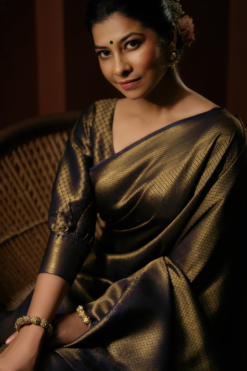 Vardha Oxford Blue Golden Zari Kanjeevaram Silk Saree | Grocsy