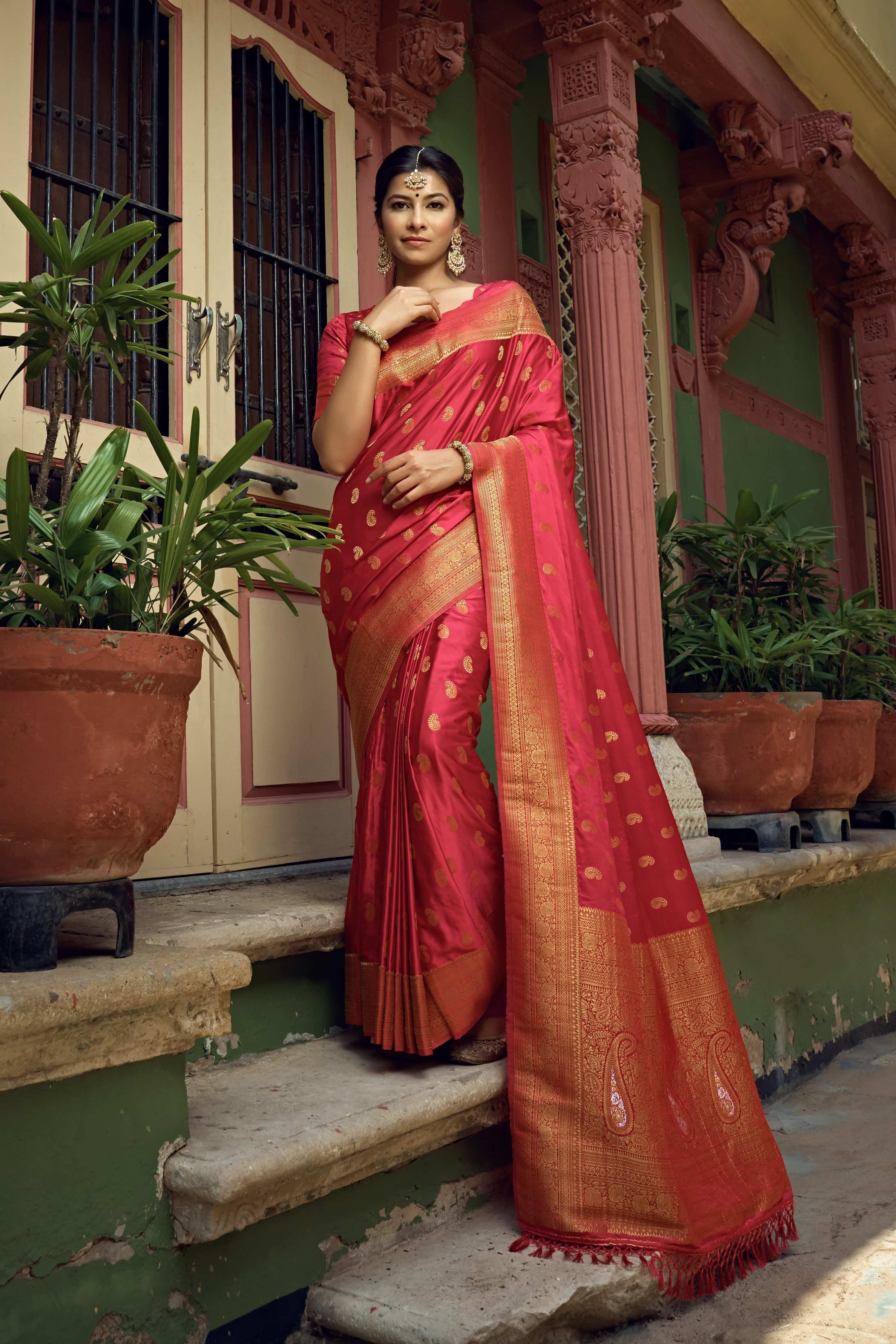 Vardha Candy Apple Red Golden Zari Banarasi Satin Silk Saree | Grocsy