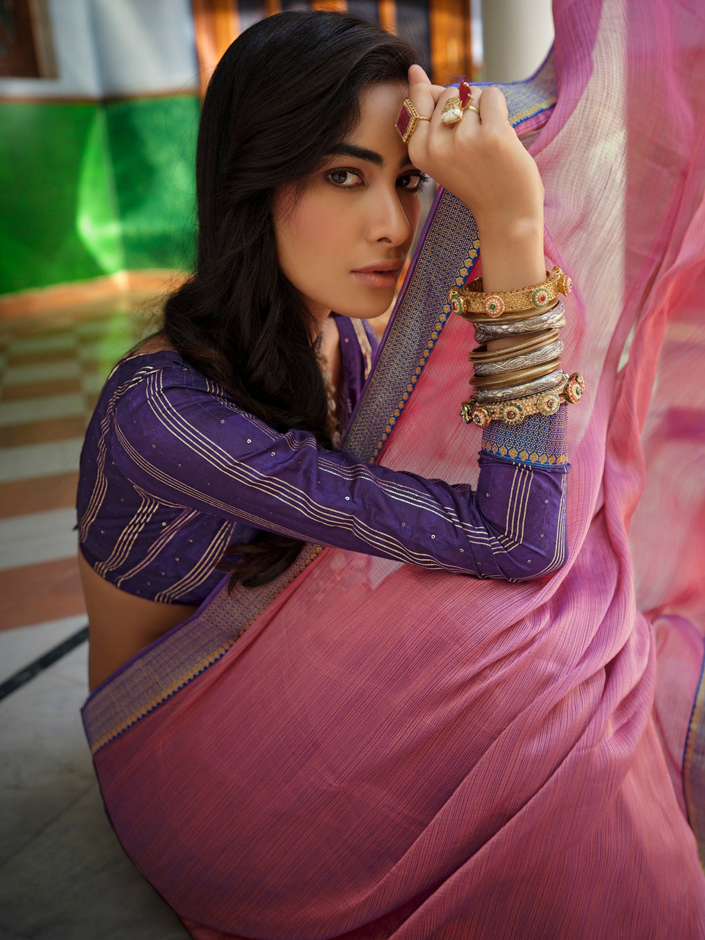 Stylee Lifestyle Magenta Art Silk Woven Saree | Grocsy