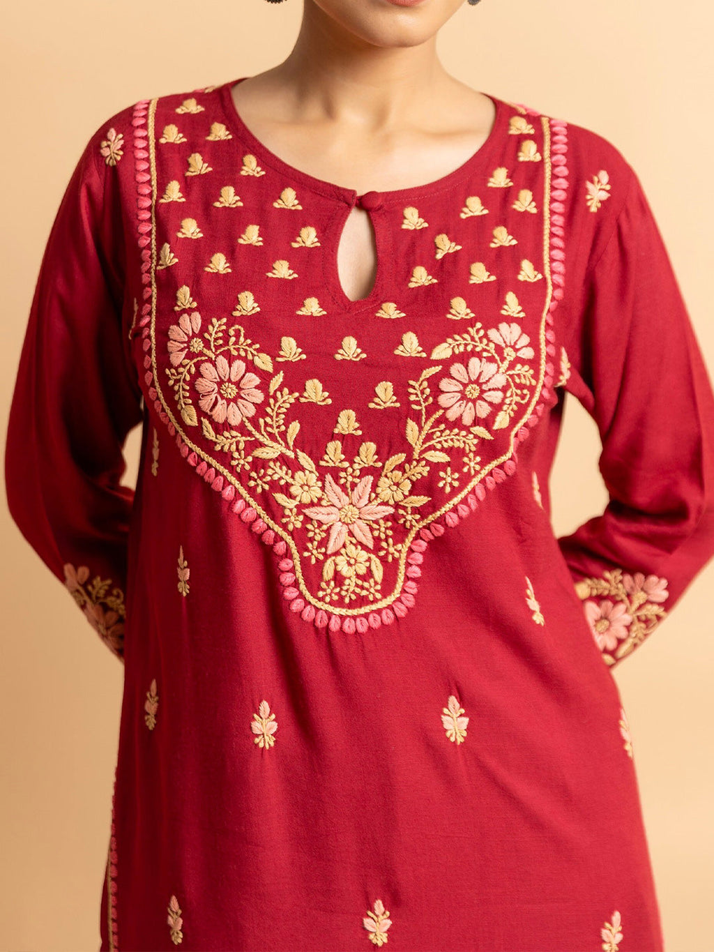 HOUSE OF KARI Floral Embroidered Chikankari Kurta With Palazzos | Grocsy