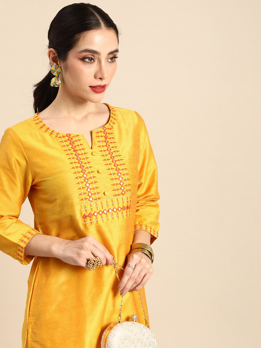 Sangria Women Geometric Embroidered Mirror Work Kurta | Grocsy