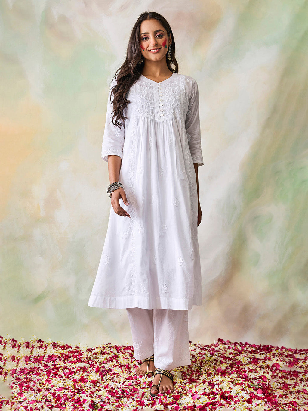 HOUSE OF KARI Ethnic Motifs Embroidered Chikankari Kurta | Grocsy