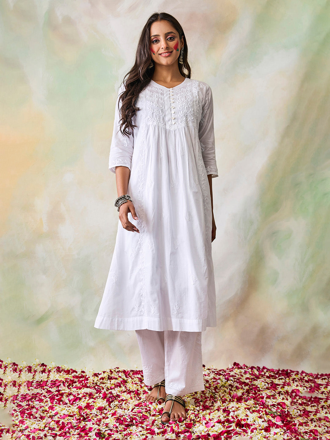 HOUSE OF KARI Ethnic Motifs Embroidered Chikankari Kurta | Grocsy