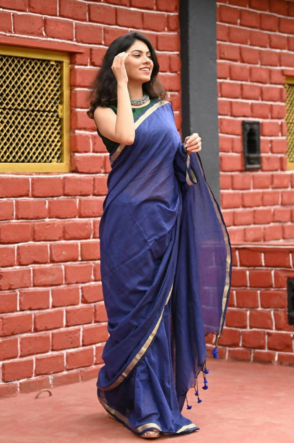 Very Much Indian Pure Cotton Handloom Saree With Intricate Borders - Violet | Grocsy