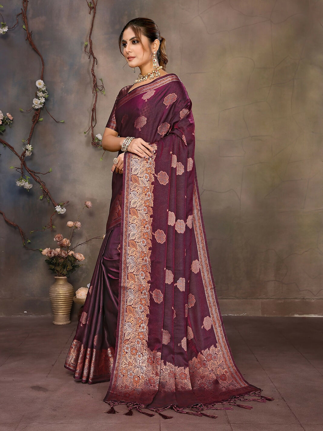 Joban Fashion Magenta Pink Woven Jacquard Banarasi Silk Sarees | Grocsy