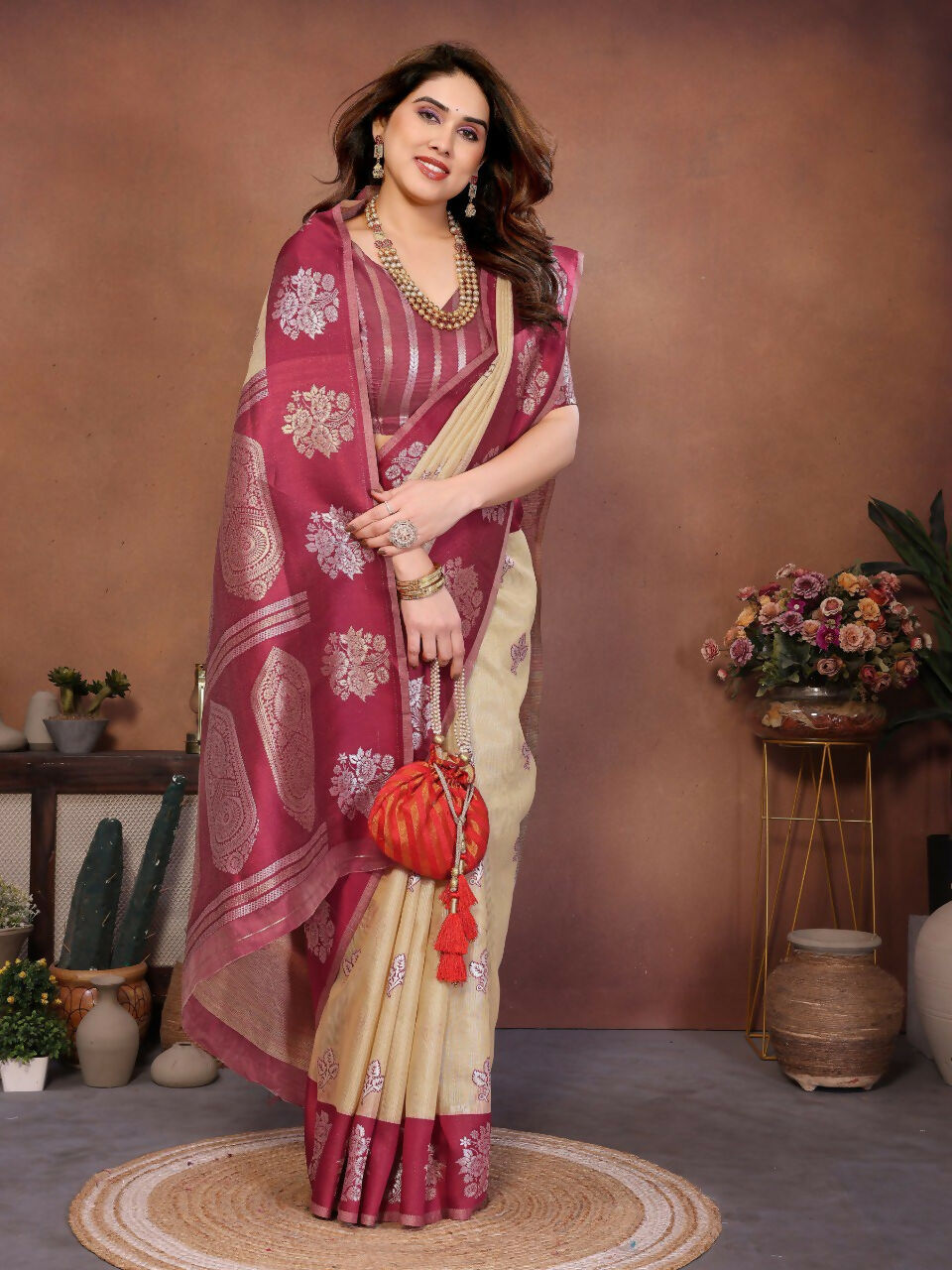 Teeya Creation New Trendy Wedding Wear Banarasi Silk Saree-Cream | Grocsy