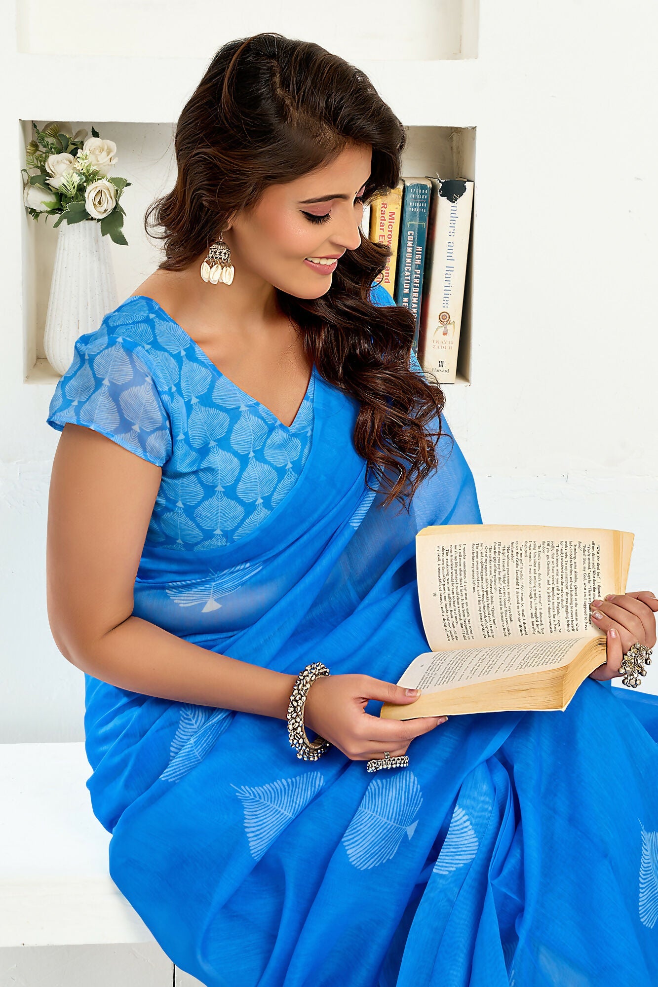Vastranavya Blue Digital Printed Linen Ready To Wear Designer Saree with Unstitched Blouse | Grocsy
