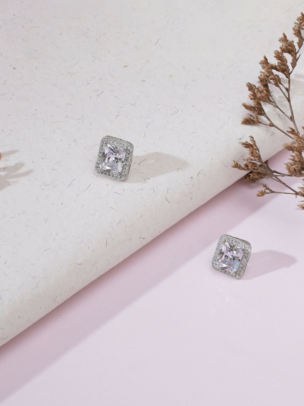stone stud (white) - Ruby Raang | Grocsy