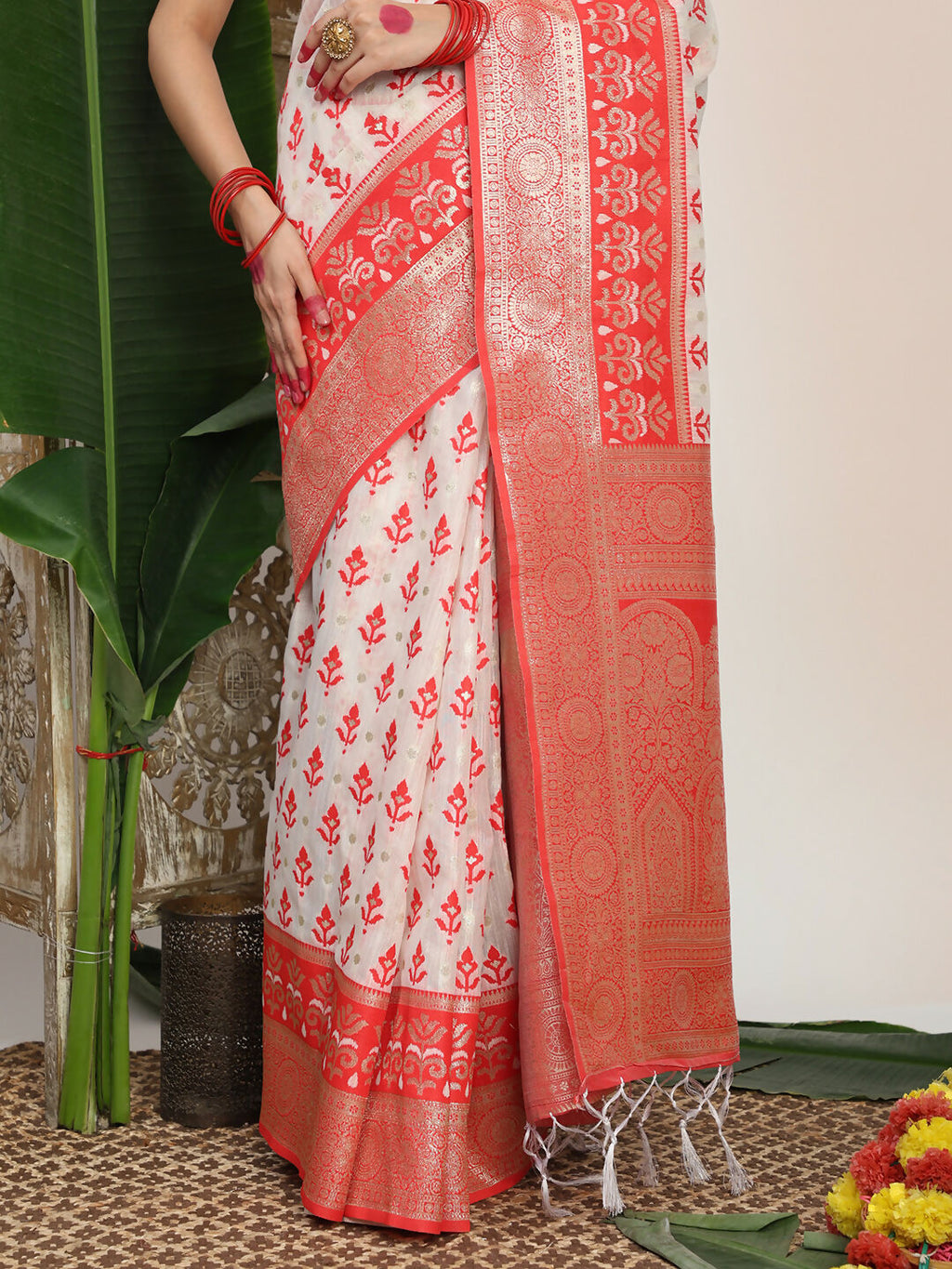 Shree Shyam Fashion Linen Cotton Red & White Saree | Grocsy