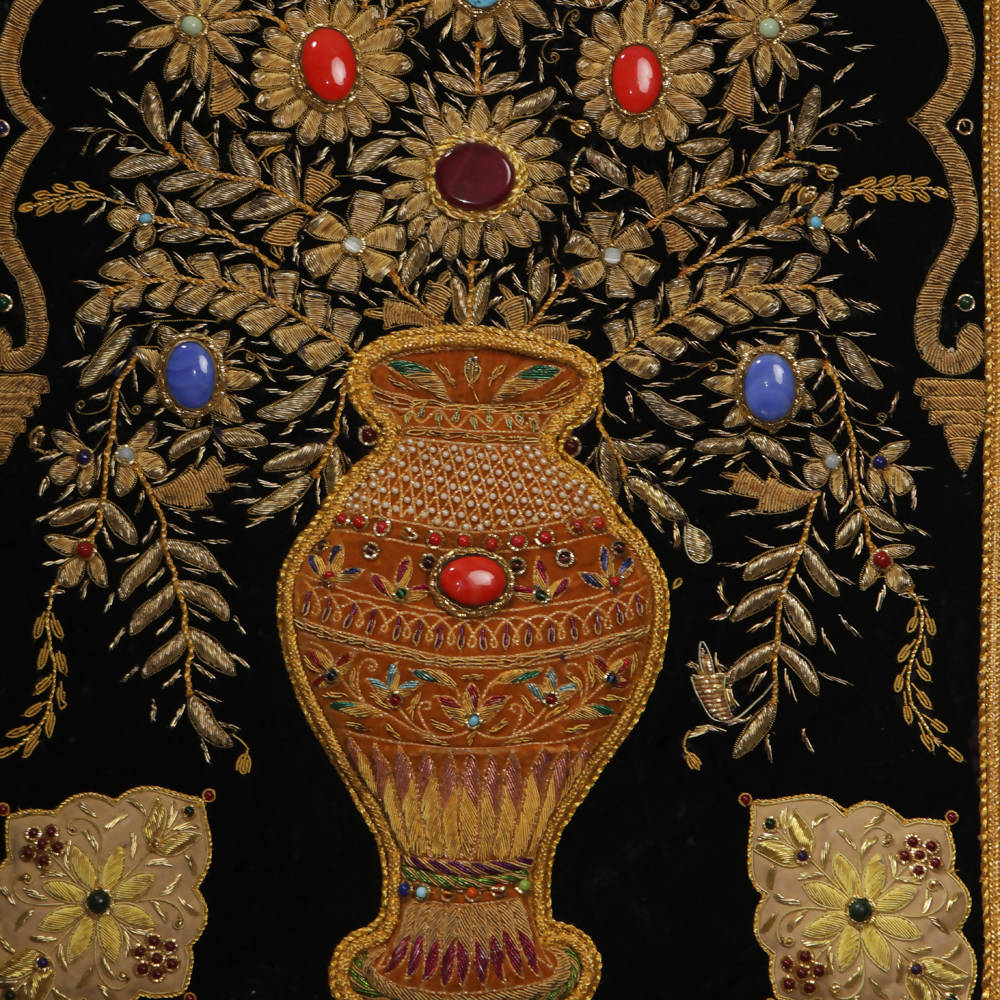 Nizalia Jewel Carpet Wall Hanging (NZJW201) - Limited Time Offer | Grocsy