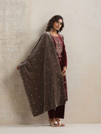 trueBrowns Maroon Velvet Embroidered Kurta Pant Dupatta Set | Grocsy