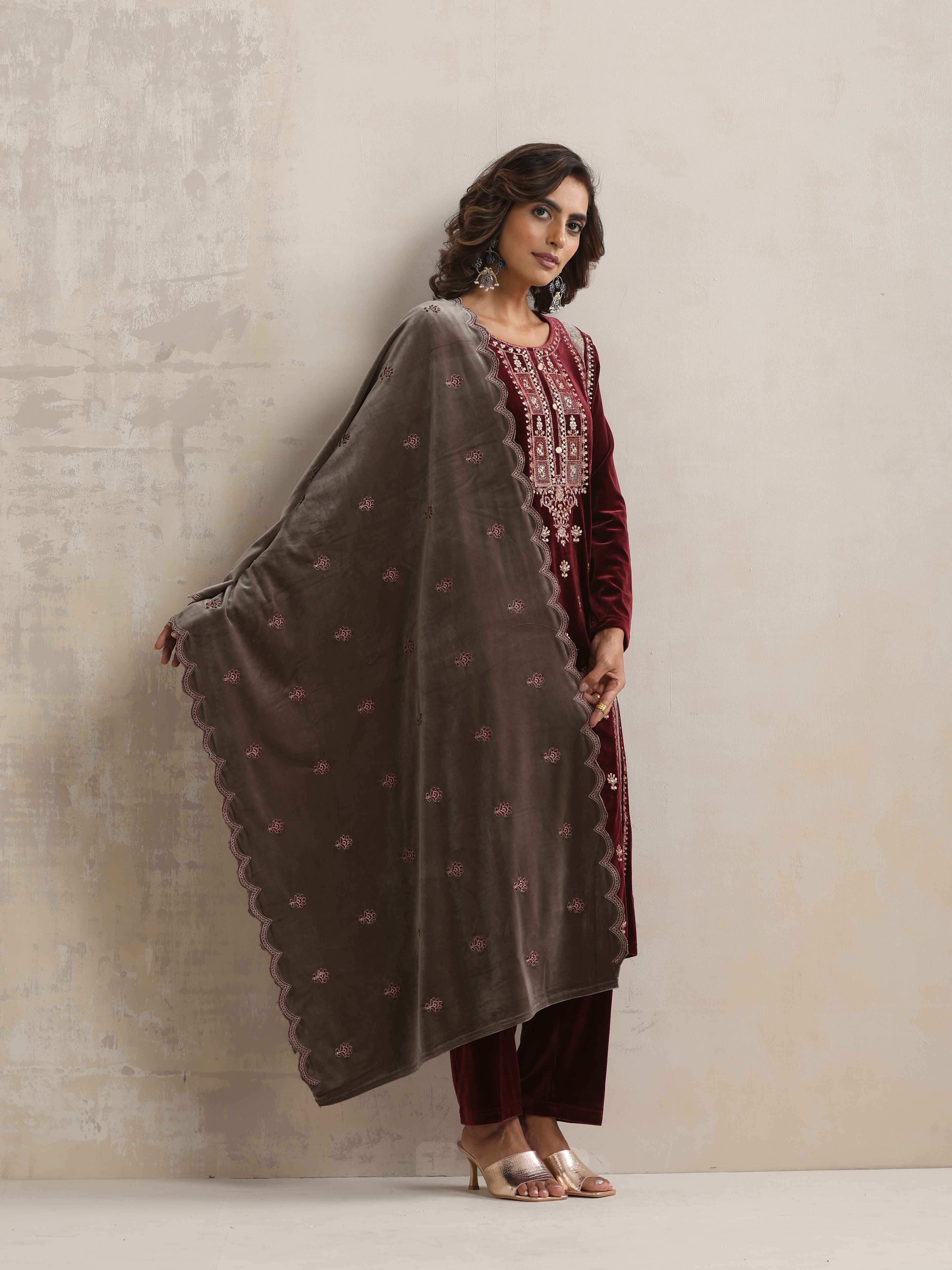 trueBrowns Maroon Velvet Embroidered Kurta Pant Dupatta Set | Grocsy