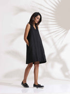 trueBrowns Black Slub Dress | Grocsy
