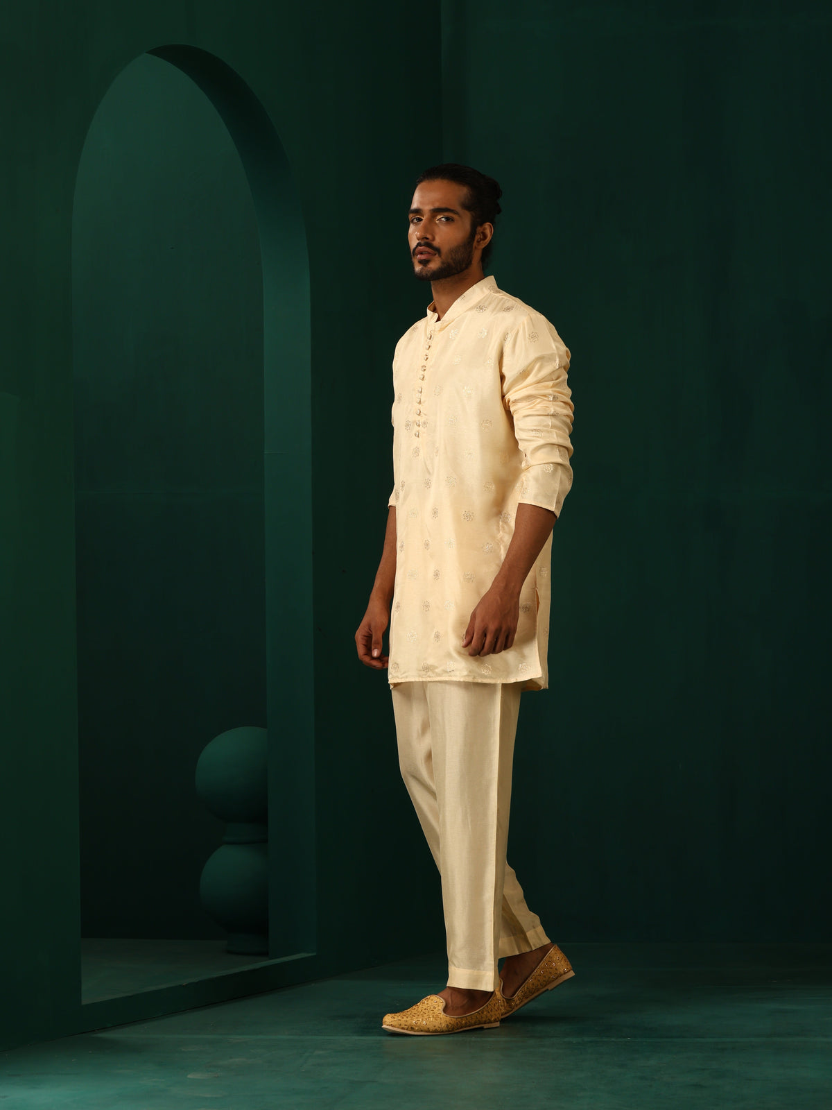 trueBrowns Men's Ivory Geometric Floral Viscose Silk Co-ord Set | Grocsy