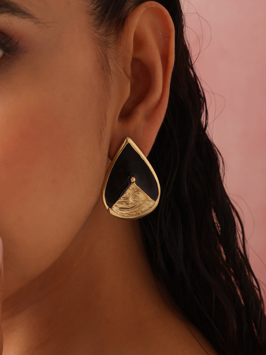 trueBrowns Brass Black Stone Drop Stud Earrings | Grocsy