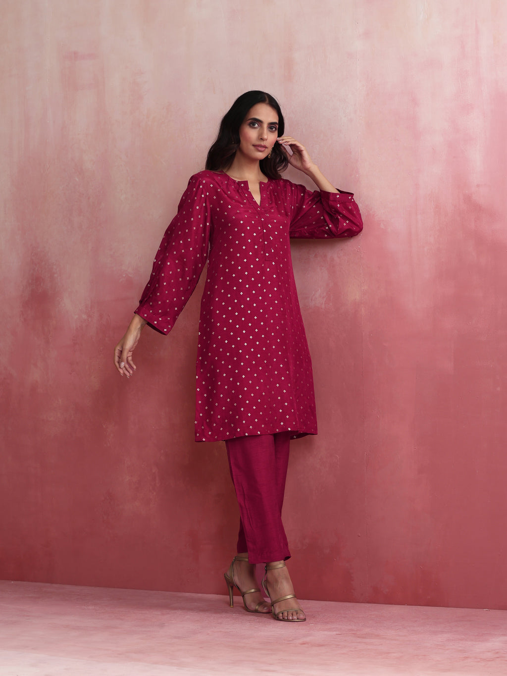 trueBrowns Pink Viscose Silk Kurta Co-ord Set | Grocsy