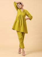 trueBrowns Cotton Linen Lime Green Pleated Co-Ord Set | Grocsy