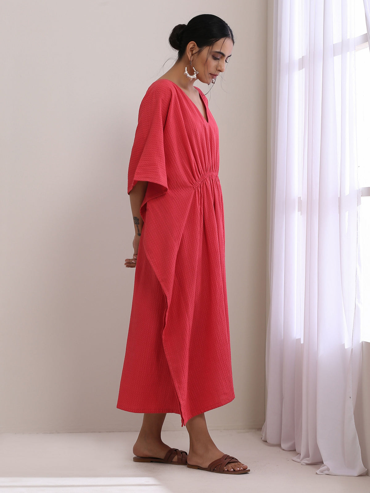 trueBrowns Bright Pink Dobby Kaftan Dress | Grocsy