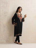 trueBrowns Black Kashmiri Floral Embroidered Woollen Phiran Kurta | Grocsy