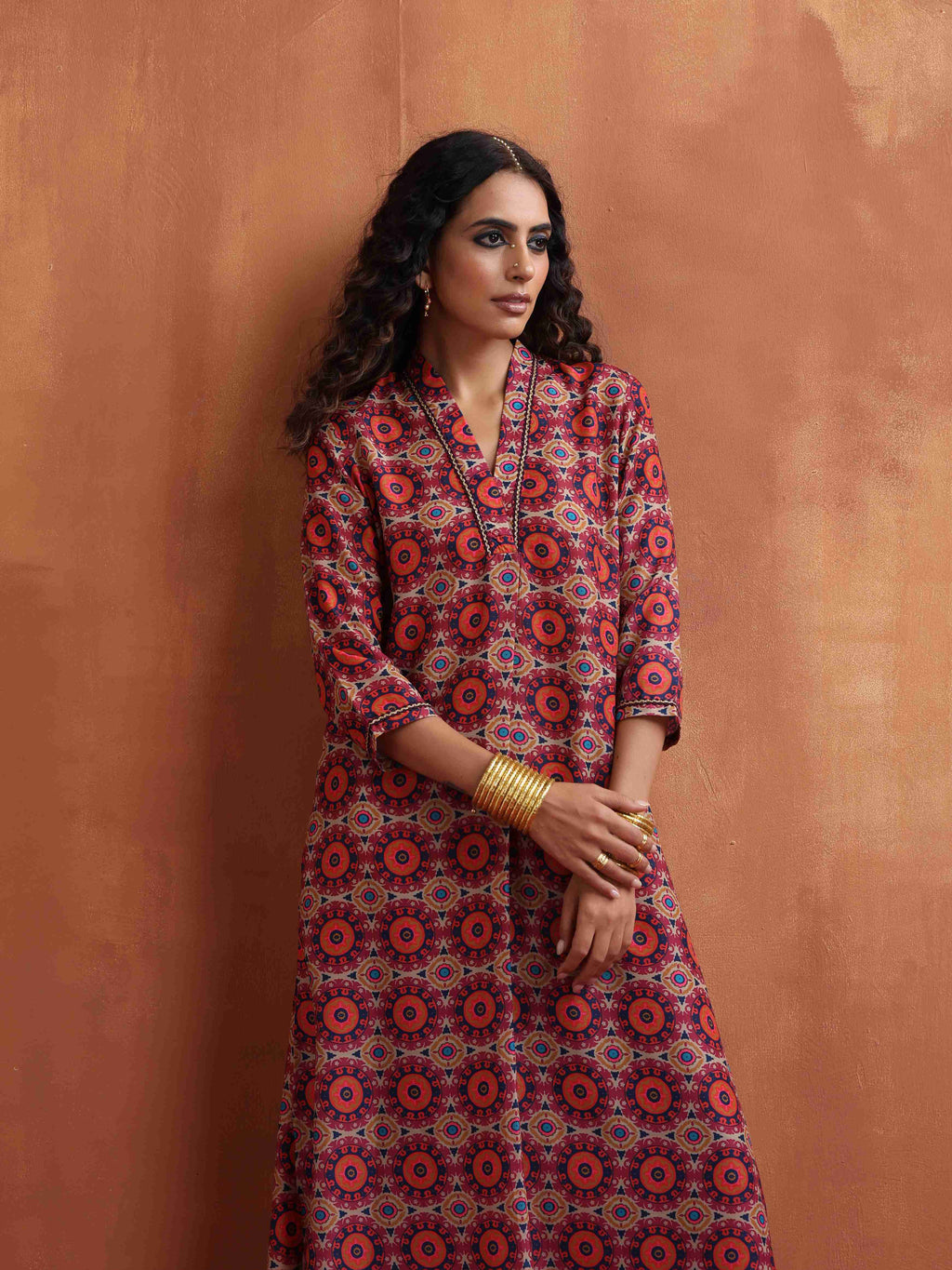 trueBrowns Beige Print Straight Kurta Set | Grocsy