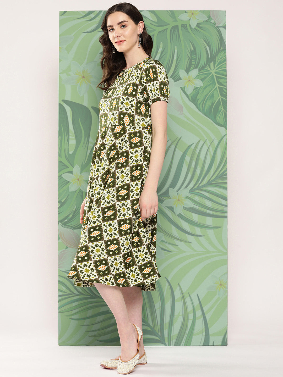 InWeave Women's Dark Green Square Dress | Grocsy