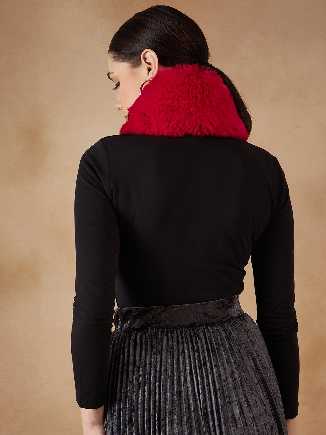 InWeave Women's Cherry Red Fur Neckpiece | Grocsy