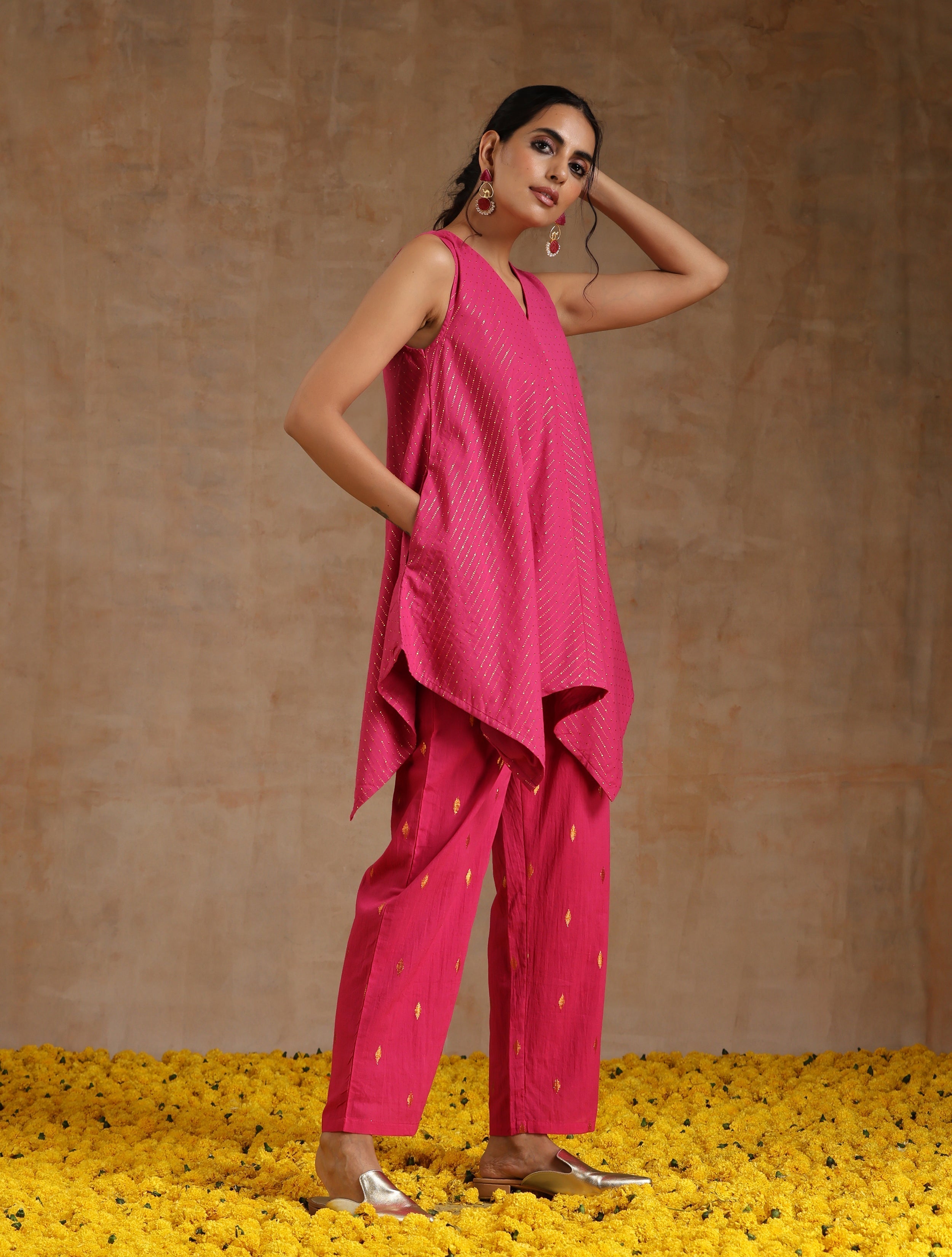 trueBrowns Pink Gold Cotton Handkerchief Co-Ord Set | Grocsy