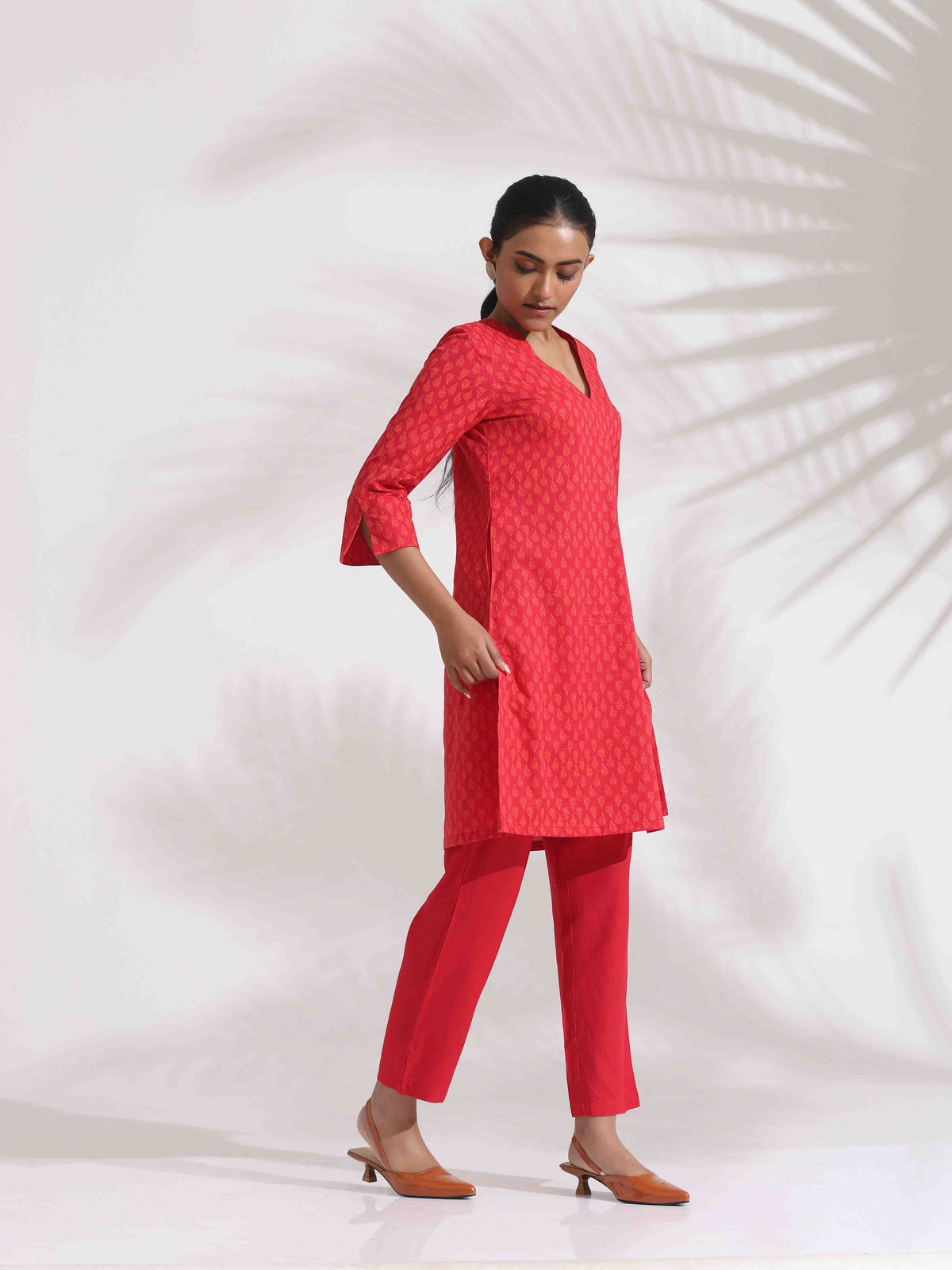 trueBrowns Red Cotton Print Kurta Co-ord Set | Grocsy