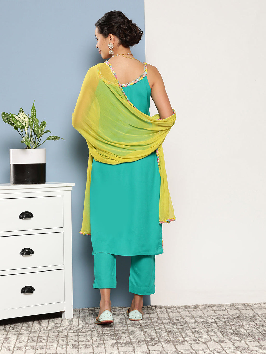 InWeave Women's Teal Lace Work Straight Strappy Kurta Set With Lime Green Chiffon Dupatta | Grocsy