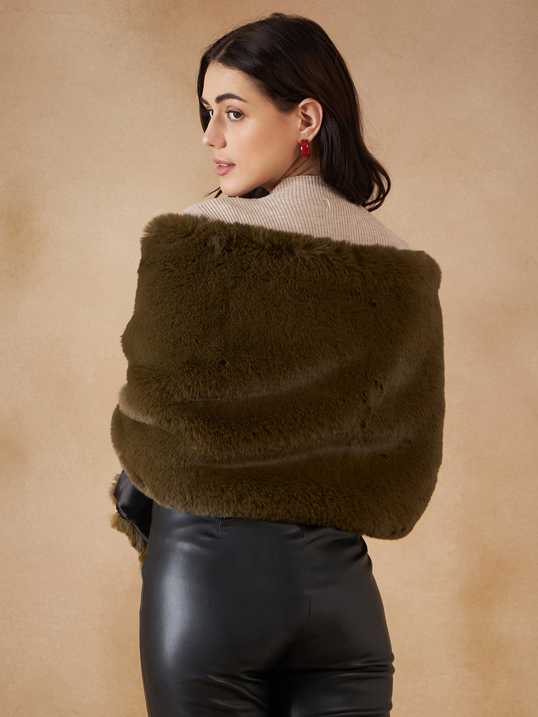 InWeave Women's Mehandi Green Long Faux Fur Cape | Grocsy