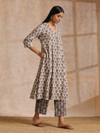 trueBrowns Clay Dabu Buta Print Cotton Front Neck Gathered Kurta Pant Set | Grocsy