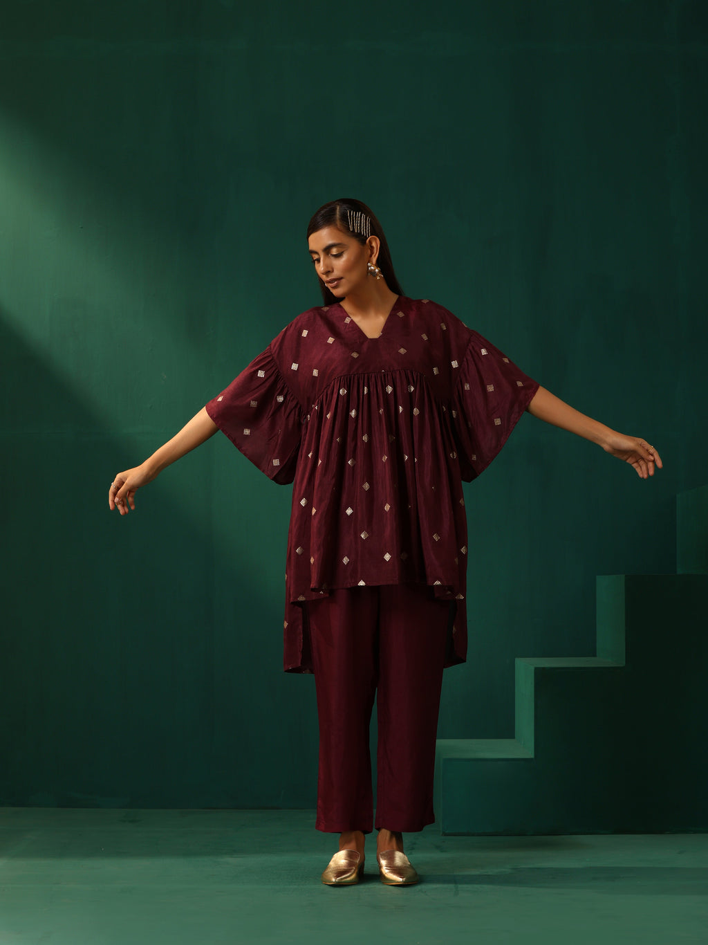 trueBrowns Wine Diamond Viscose Silk Waist Sleeve Gathered Co-ord Set | Grocsy