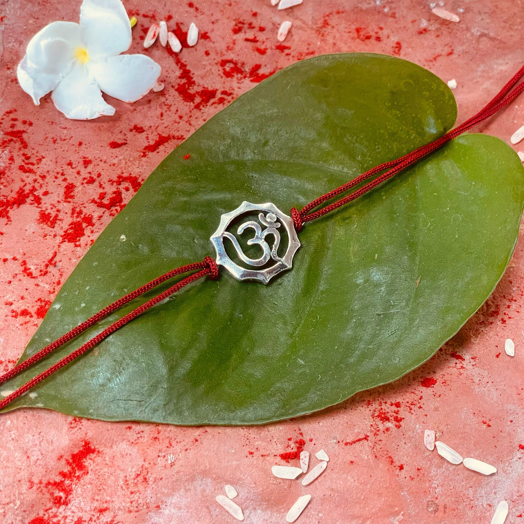 trueBrowns 925 Sterling Silver Embossed Om Thread Rakhi | Grocsy