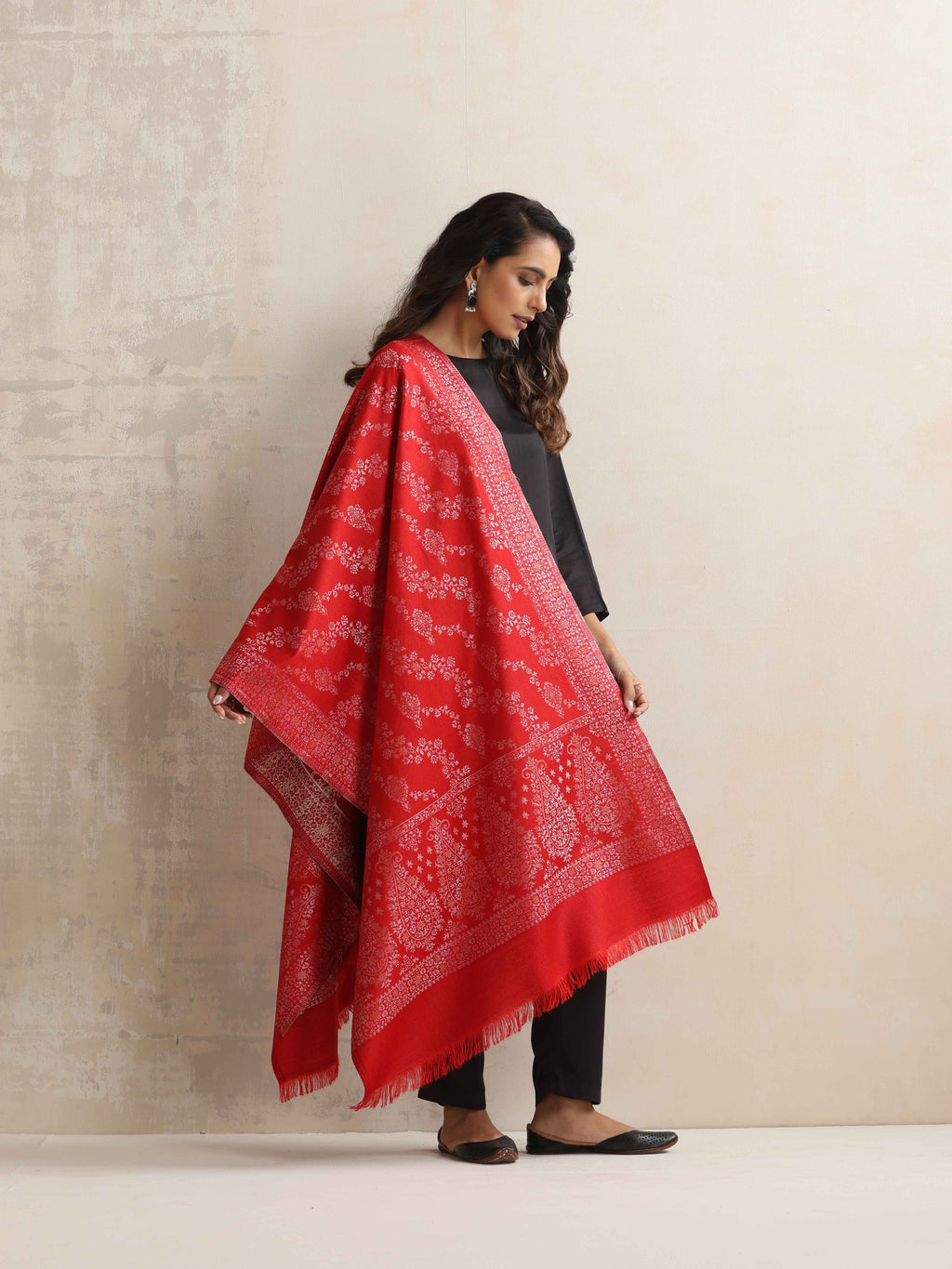 trueBrowns Red Woollen Stole | Grocsy